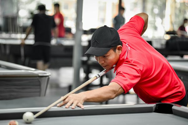 Table de billard convertible 7ft : élégance, praticité et convivialité
